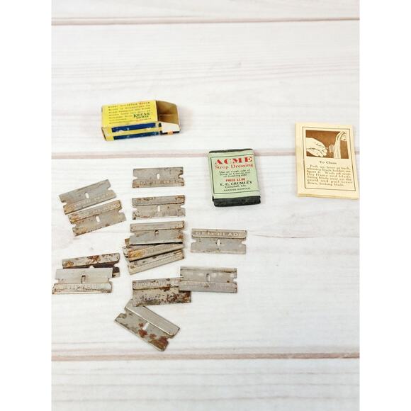 Antique AUTO STROP SAFETY RAZOR VALET USA w/Blades & Instructions & Case - Picture 10 of 16